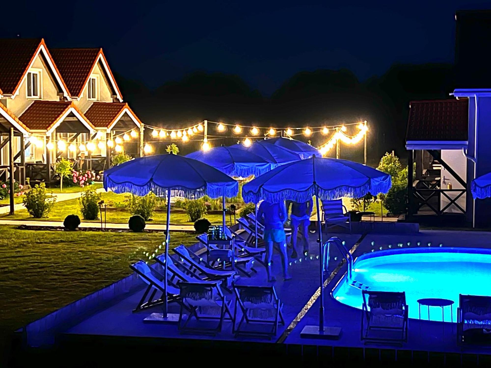 Goose Home And Garden Leba Exterior photo